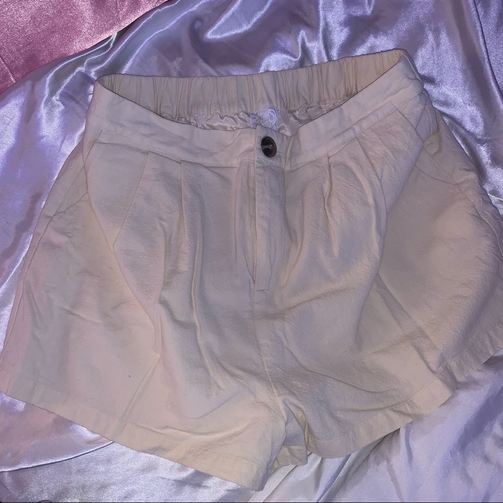 Sadie & Sage High Waisted Shorts